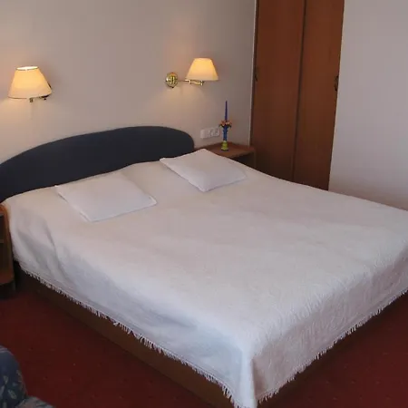 维拉梅蒂特兰酒店