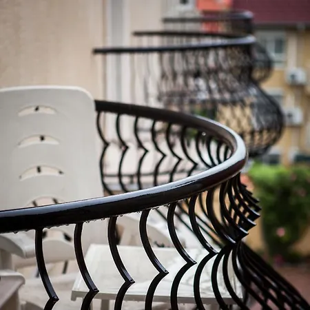 Mediterran Gæstehus 4*